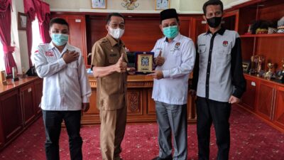 Bupati Mura Terima Kunjungan Ketua KPU Kalteng