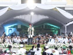 Ribuan Jemaah Hadiri Tausyiah Ustadz Abdul Somad Pada Murung Raya Bersyukur