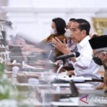 Jokowi minta perubahan menyeluruh pada layanan imigrasi