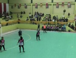 Mampukah Tim Futsal Putri Diskominfo Tumbangkan Tim RSUD di Laga Final?