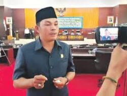 Waket II DPRD Mura Rahmanto Muhidin Bukber di Masjid Nurul Hidayah