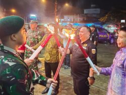 Ketua DPRD Mura Turut Lepas Peserta Pawai Obor