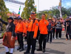 Personil BPBD Murung Raya Turut Meriahkan Karnaval Budaya